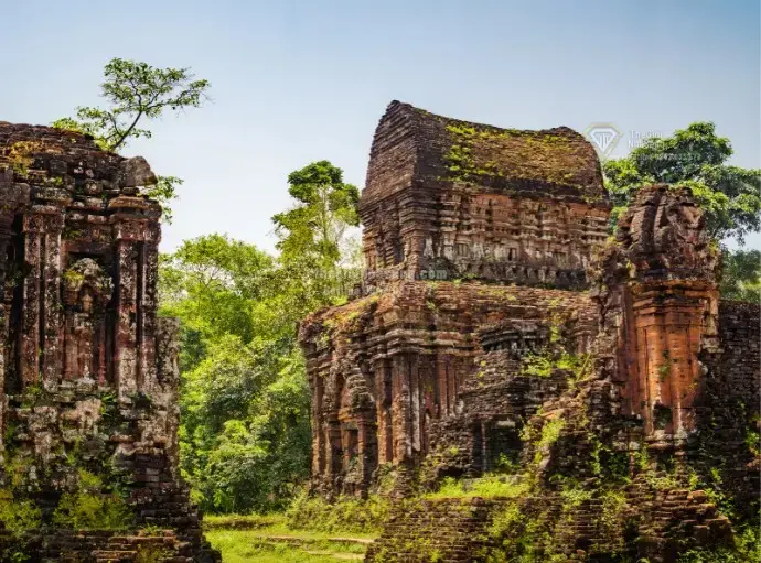 Khám Phá Việt Nam: Hành Trình Đầy Cảm Hứng Cho Thị Trường Bất Động Sản Và Du Lịch Cao Cấp