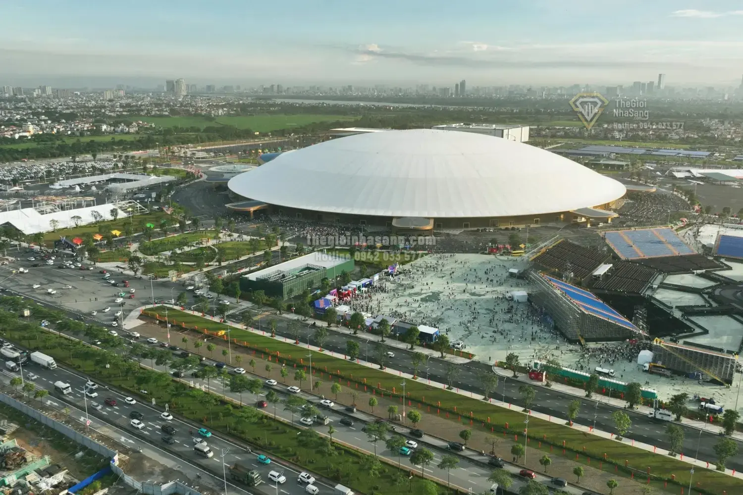 Khánh thành Trung tâm Hội chợ Triển lãm Việt Nam: Tổ hợp triển lãm lớn nhất Đông Nam Á nâng tầm thị trường bất động sản Hà Nội