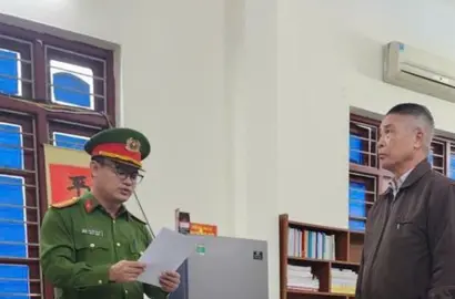 Khởi Tố Nguyên Bí Thư Chi Bộ và Trưởng Thôn Bán Chui 16 Thửa Đất Tại Bắc Ninh: Bài Học Về Quản Lý Đất Đai