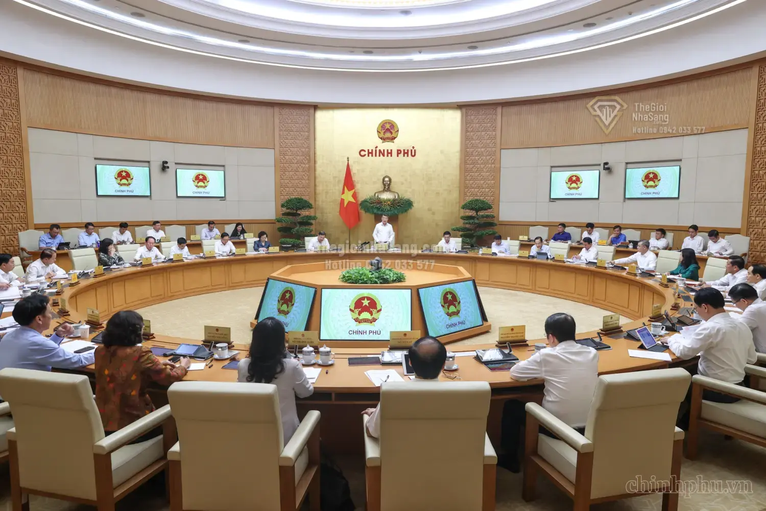 Kinh tế Việt Nam 7 tháng đầu năm 2026: Tăng trưởng xuất nhập khẩu và tác động đến thị trường bất động sản cao cấp