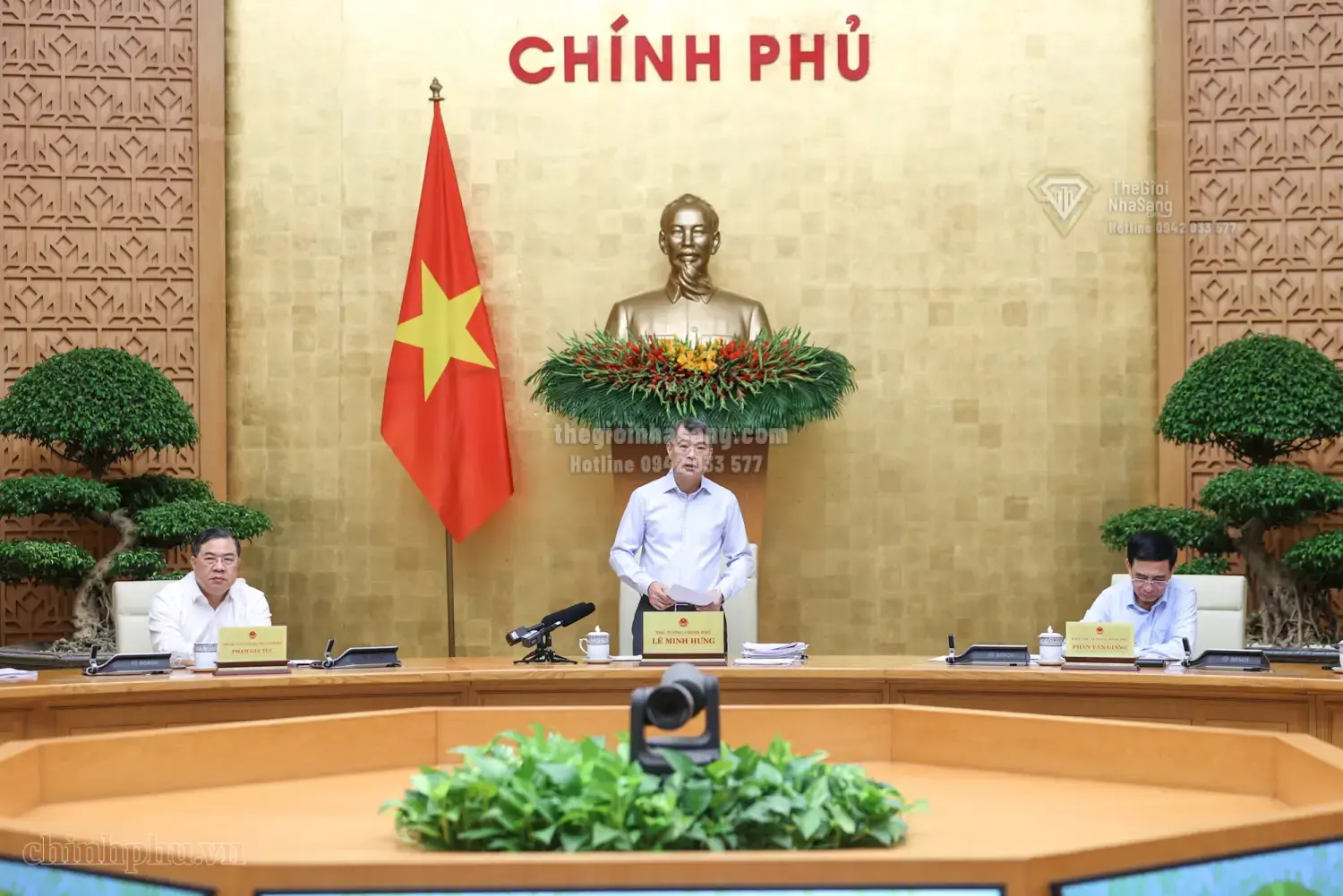 Kinh tế Việt Nam tháng 8/2026: Cơ hội và thách thức cho thị trường bất động sản cao cấp