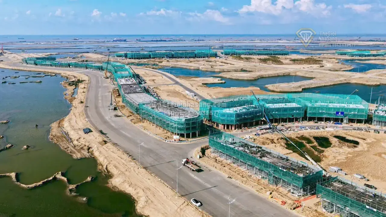 Kỳ Tích Đô Thị Lấn Biển Sau Một Năm: Cơ Hội và Thách Thức Cho Thị Trường Bất Động Sản Cao Cấp 2026