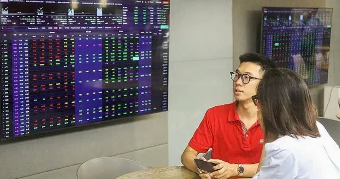 Dòng tiền luân phiên: Bất động sản nhập cuộc - Cơ hội đầu tư mới?