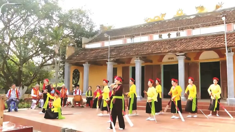 Làng chèo cổ bên dòng sông Mã Thanh Hóa, hàng trăm năm vẫn giữ được "gia tài quý như vàng"