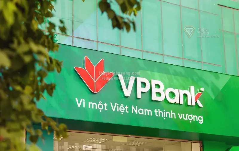 MBBank Đẩy Mạnh Cho Vay Bất Động Sản Năm 2025: Cơ Hội Và Thách Thức Trong Mở Rộng Tín Dụng Bán Lẻ