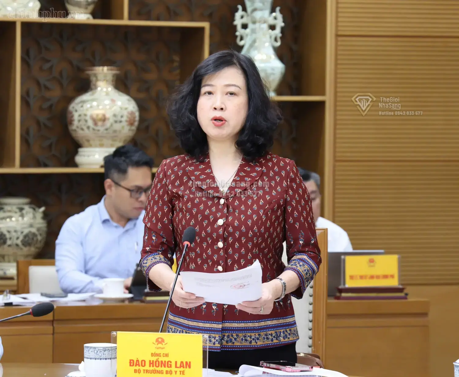 Minh bạch và giảm tầng trung gian trong quản lý trang thiết bị y tế: Tác động đến thị trường bất động sản y tế và đầu tư hạ tầng tại Việt Nam