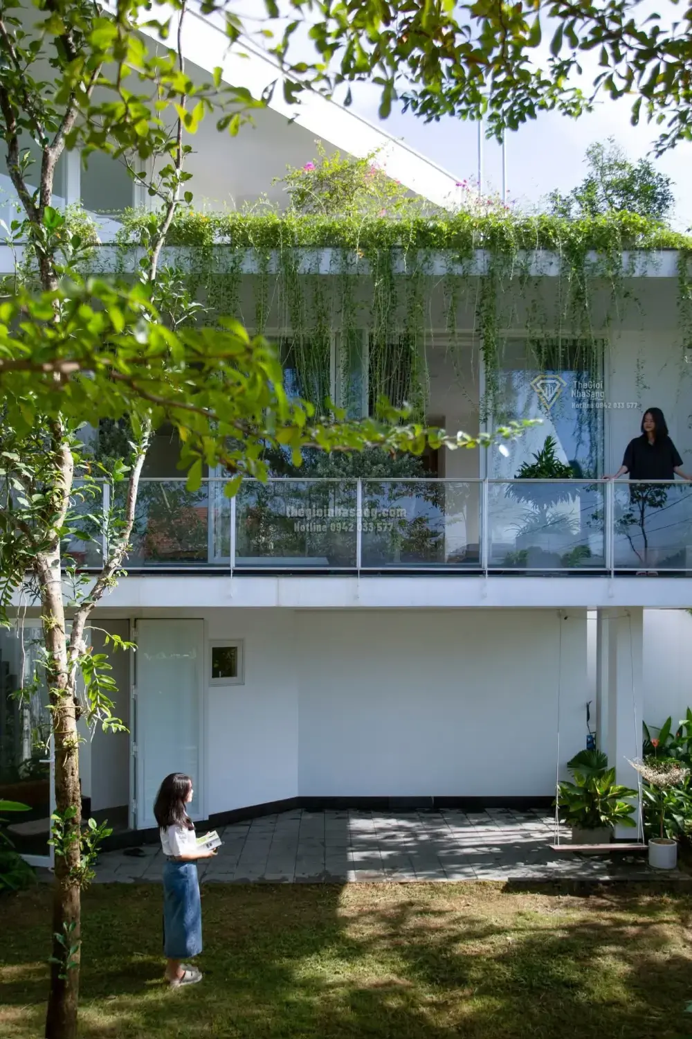 Ngôi Nhà Hai Khu Vườn: Sự Hòa Quyện Tinh Tế Giữa Thiên Nhiên Và Kiến Trúc Hiện Đại