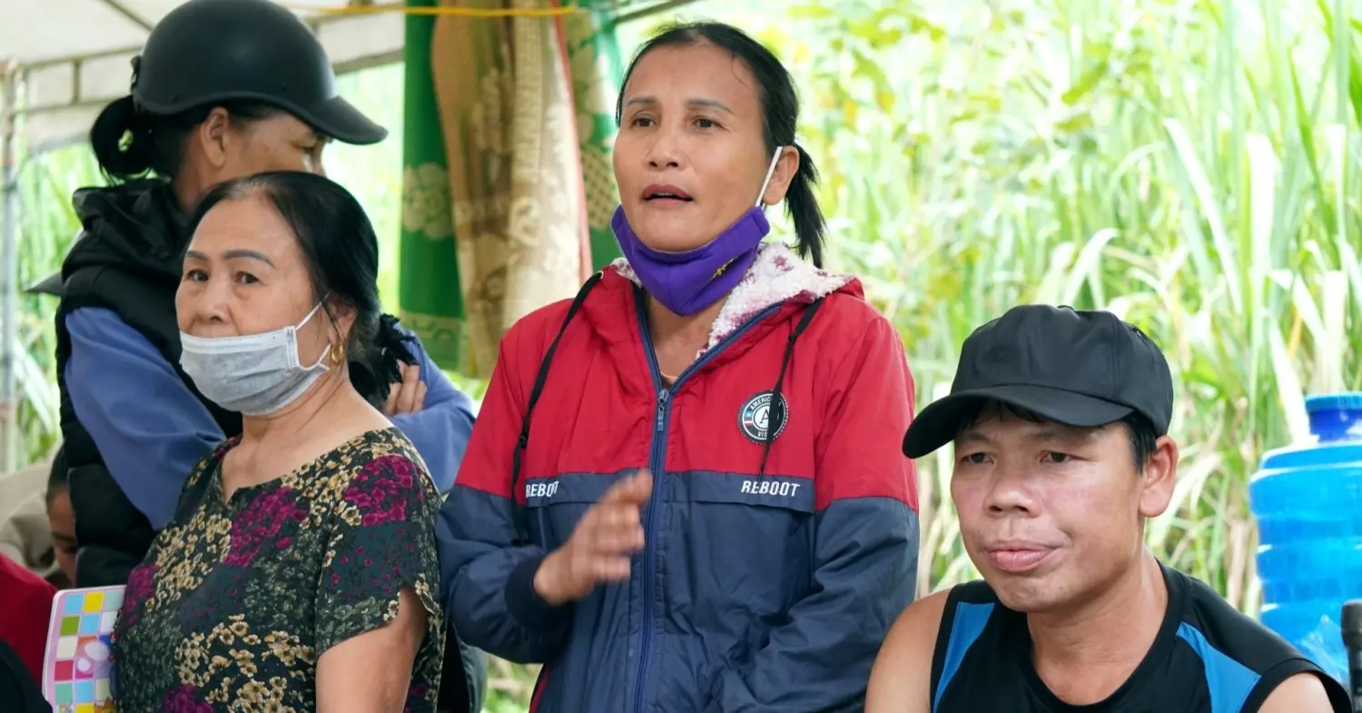 Người dân Thanh Hóa dựng lều phản đối trang trại lợn gây ô nhiễm: Giải pháp nào?