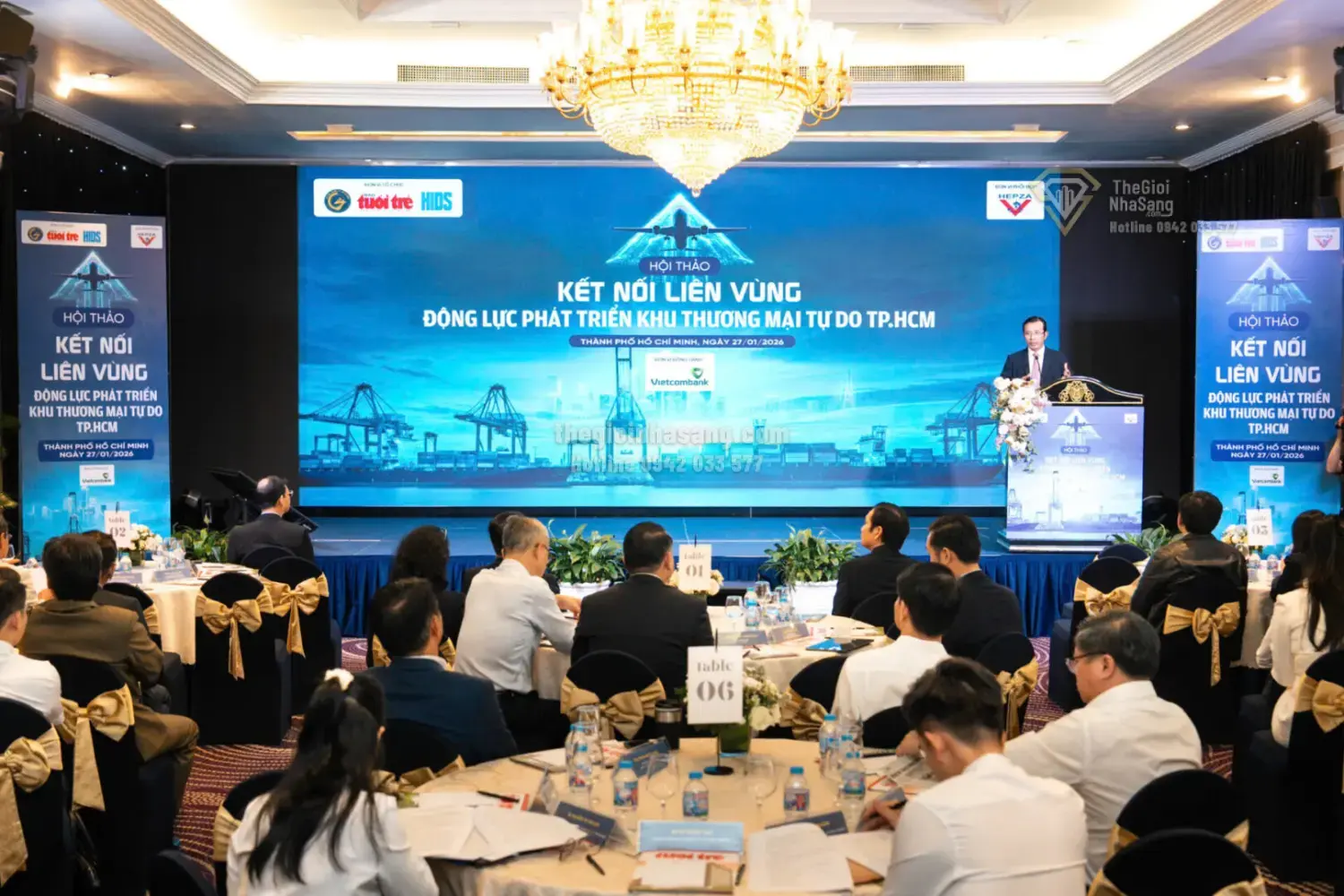 Nguồn cung căn hộ TP.HCM giảm sâu, giá bán tiệm cận Hà Nội: Cơ hội và thách thức cho nhà đầu tư 2025