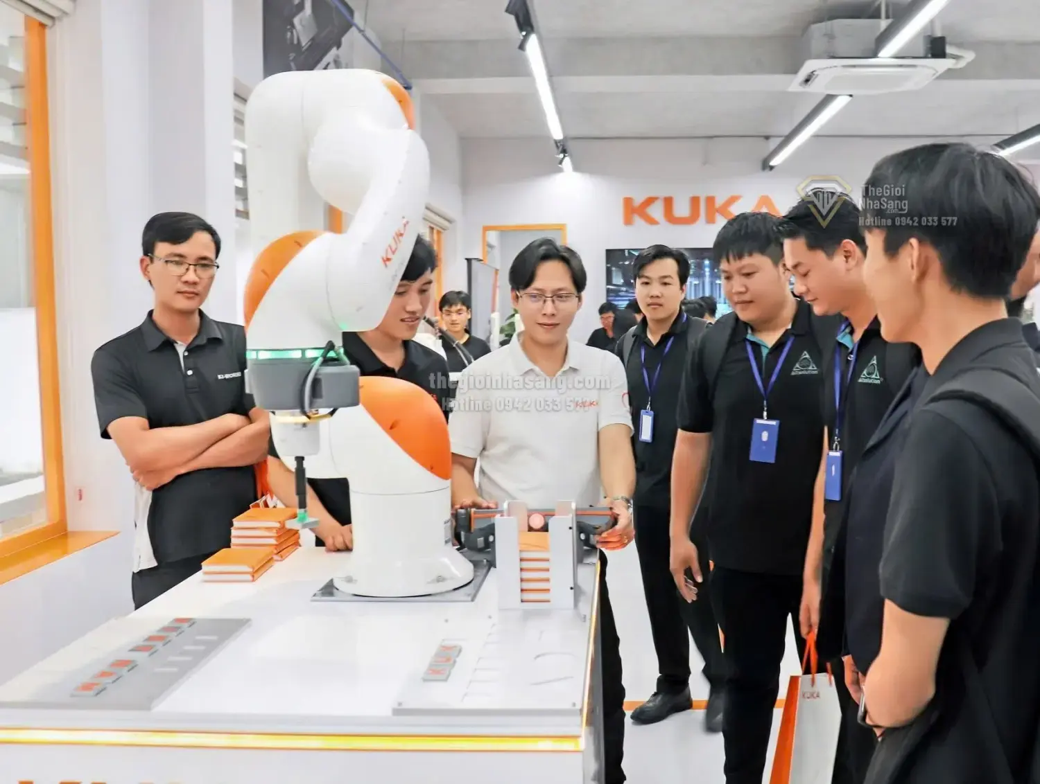Nguồn nhân lực chất lượng cao - Chìa khóa để TPHCM vươn tới đô thị toàn cầu và tác động đến thị trường bất động sản