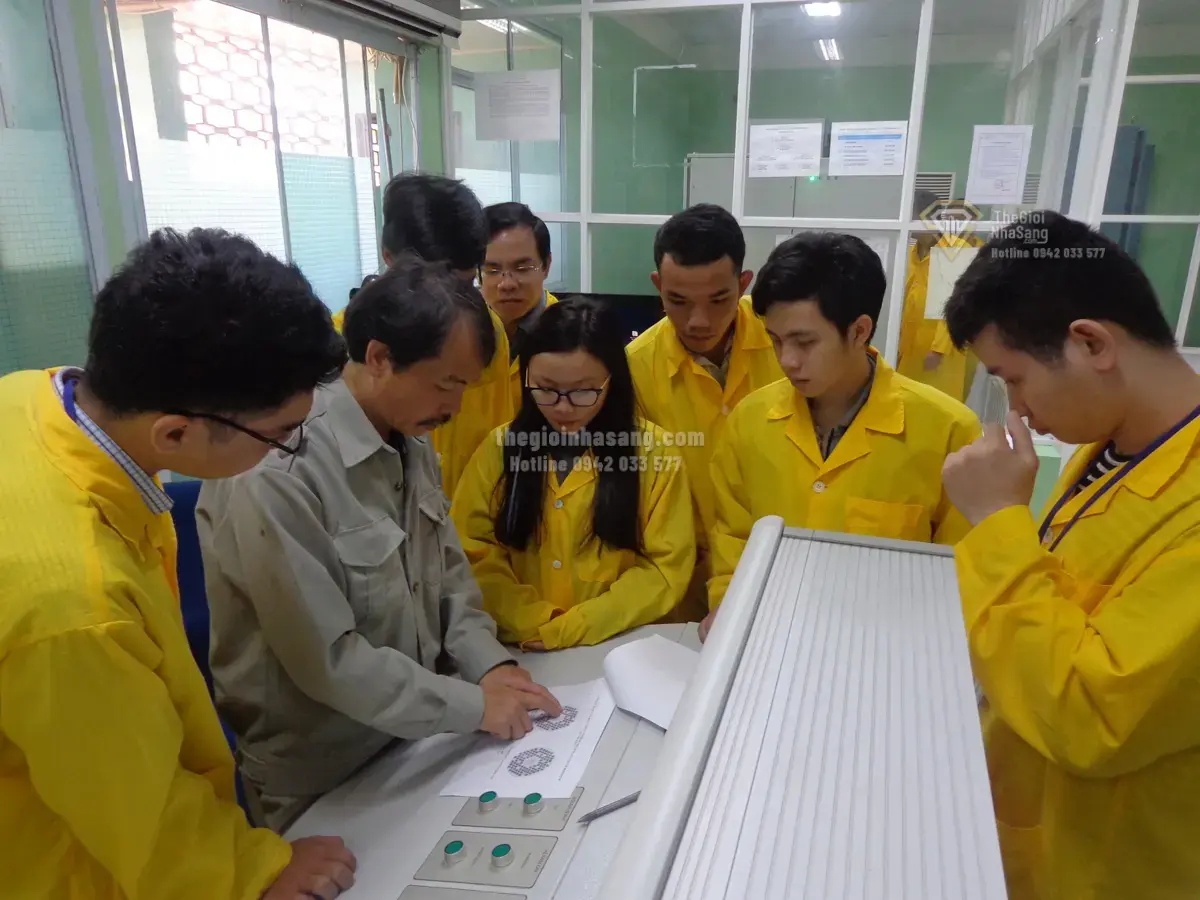 Phát Triển Điện Hạt Nhân Việt Nam: Bài Toán Nhân Lực Và Tác Động Đến Thị Trường Bất Động Sản Cao Cấp