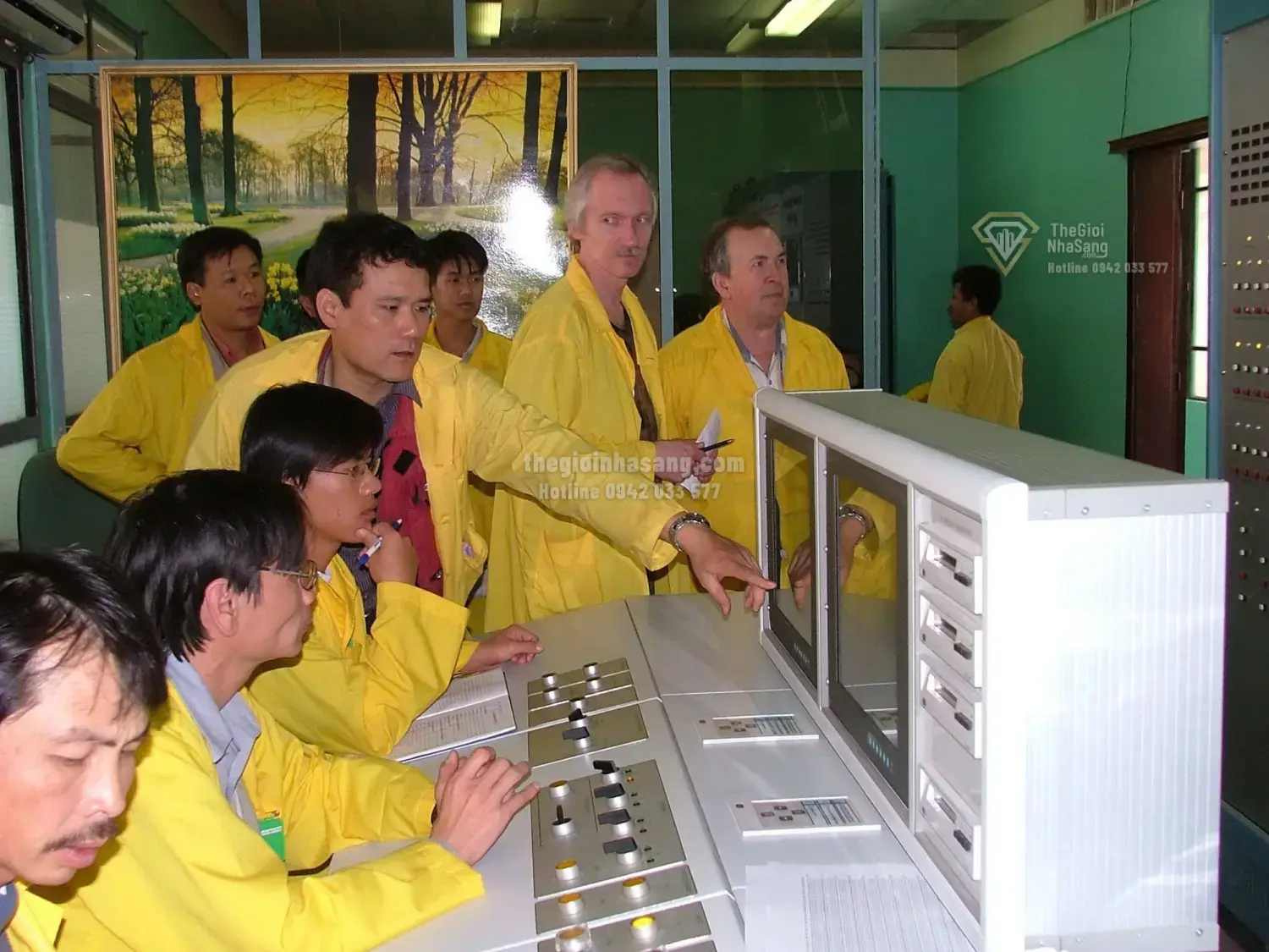 Phát Triển Điện Hạt Nhân Việt Nam: Bài Toán Nhân Lực Và Tác Động Đến Thị Trường Bất Động Sản Cao Cấp