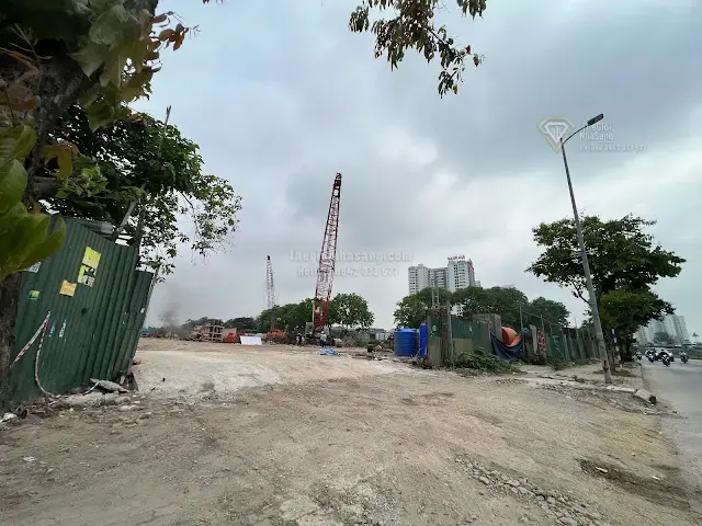 Phú Thị Riverside