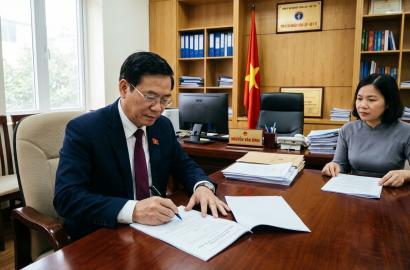 Quy Định Về Ủy Quyền Ký Hợp Đồng Làm Việc Trong Đơn Vị Sự Nghiệp Công Lập: Tác Động Đến Quản Trị Và Đầu Tư Bất Động Sản