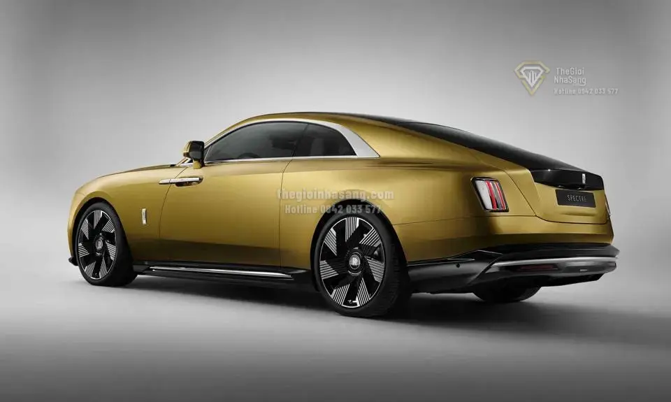Rolls-Royce Spectre – Biểu tượng siêu xe điện và ảnh hưởng đến xu hướng đầu tư bất động sản cao cấp