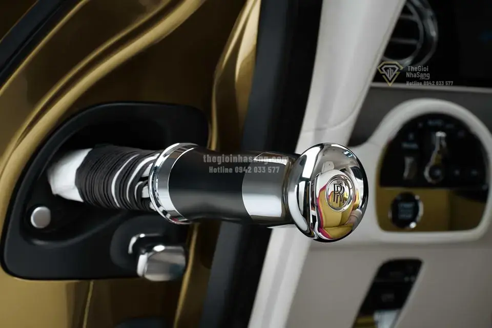 Rolls-Royce Spectre – Biểu tượng siêu xe điện và ảnh hưởng đến xu hướng đầu tư bất động sản cao cấp