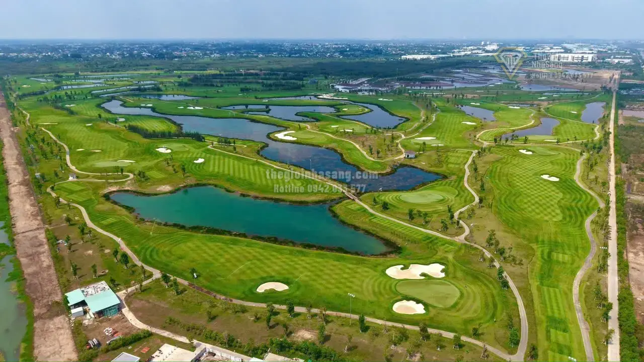 Sân Golf 36 Hố – Điểm Nhấn Mới Trong Quy Hoạch Bất Động Sản Cao Cấp và Đô Thị Thông Minh