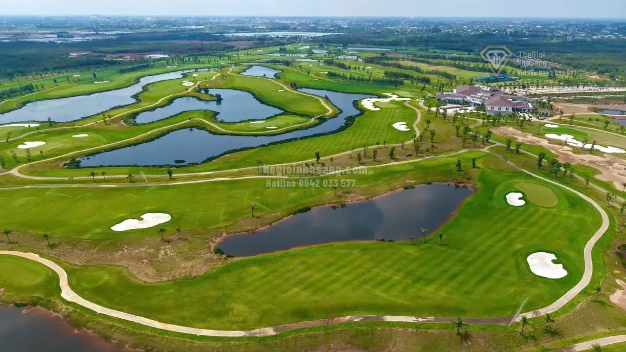 Sân Golf 36 Hố – Điểm Nhấn Mới Trong Quy Hoạch Bất Động Sản Cao Cấp và Đô Thị Thông Minh