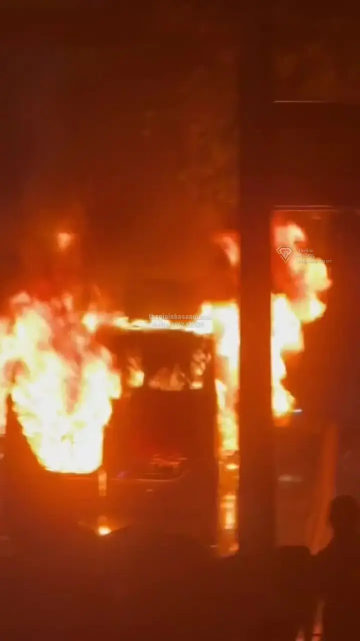 Sự cố cháy ôtô khách tại TP HCM và tác động tiềm ẩn đến thị trường bất động sản khu vực đô thị