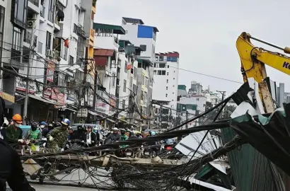 Sự cố cột điện đổ tại đường La Thành và tác động đến thị trường bất động sản Hà Nội