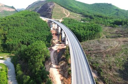 Tạm Dừng Lưu Thông Ban Đêm Trên Cao Tốc Cam Lộ - La Sơn: Tác Động và Cơ Hội Đầu Tư Bất Động Sản Vùng Đô Thị Huế - Quảng Trị