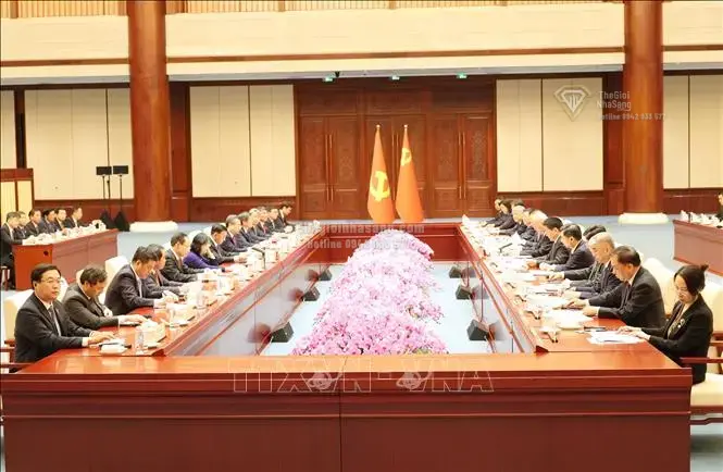 Tăng cường hợp tác Việt - Trung: Cơ hội và thách thức cho thị trường bất động sản biên giới