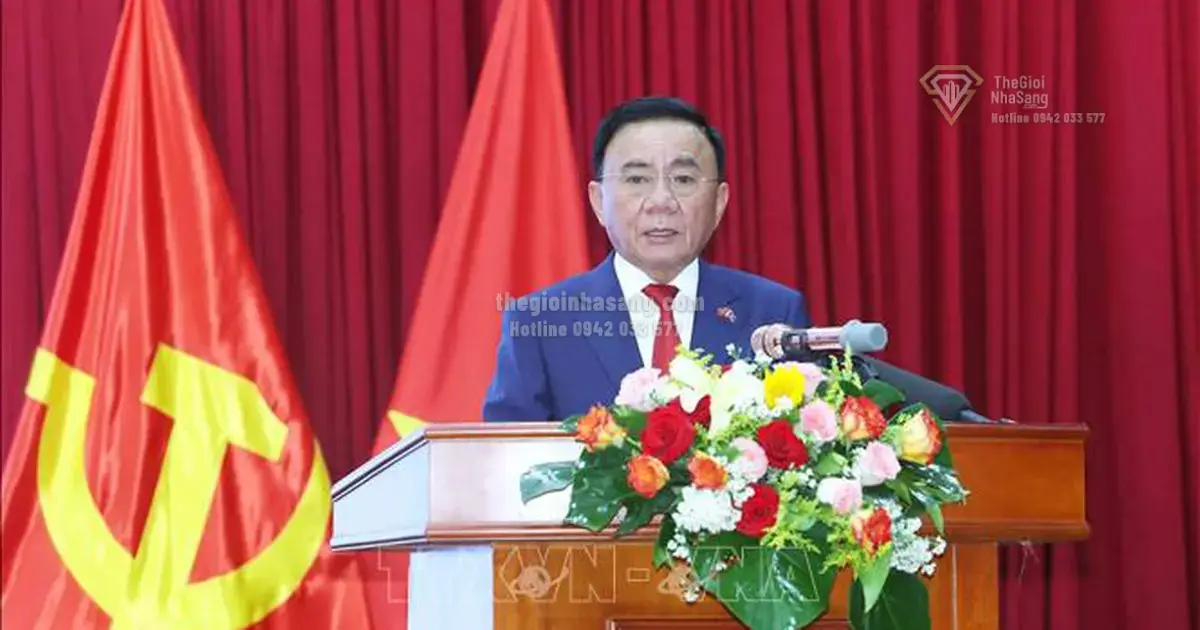 Tăng cường xây dựng tổ chức cơ sở đảng và nâng cao chất lượng đội ngũ đảng viên: Tác động đến quản trị và phát triển bền vững thị trường bất động sản Việt Nam