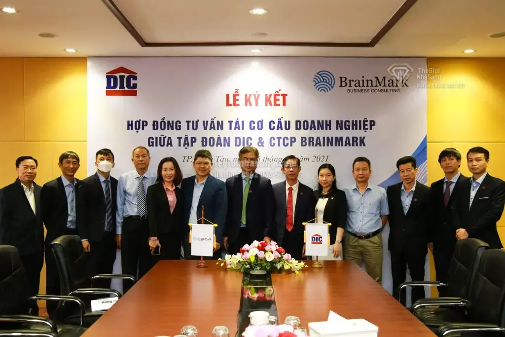 Tập đoàn DIC: Bứt phá trong Top 50 công ty niêm yết tốt nhất Việt Nam và triển vọng thị trường bất động sản 2026