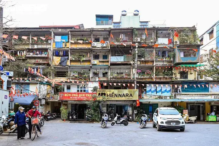 Thách Thức và Giải Pháp Cho Việc Cải Tạo Chung Cư Cũ Tại Hà Nội