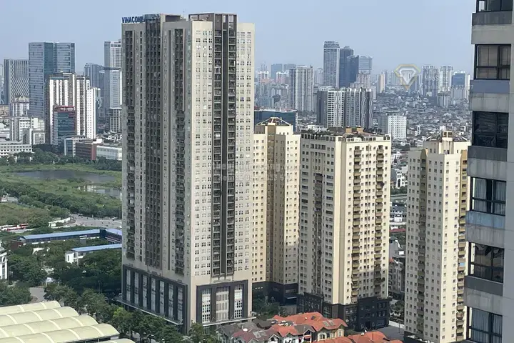 Thị trường bất động sản 2026: Nên chờ giá giảm hay xuống tiền mua nhà ngay lúc này?