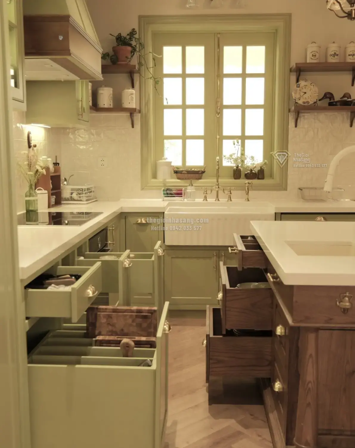 Thiết Kế Căn Bếp Phong Cách Farmhouse Xanh Bơ: Tinh Thần Đồng Quê Trong Không Gian Hiện Đại