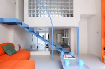 Thiết Kế Căn Hộ 45m2 Phối Màu Tương Phản: Giao Thoa Giữa Brutalist và Cartooncore Tại Paris