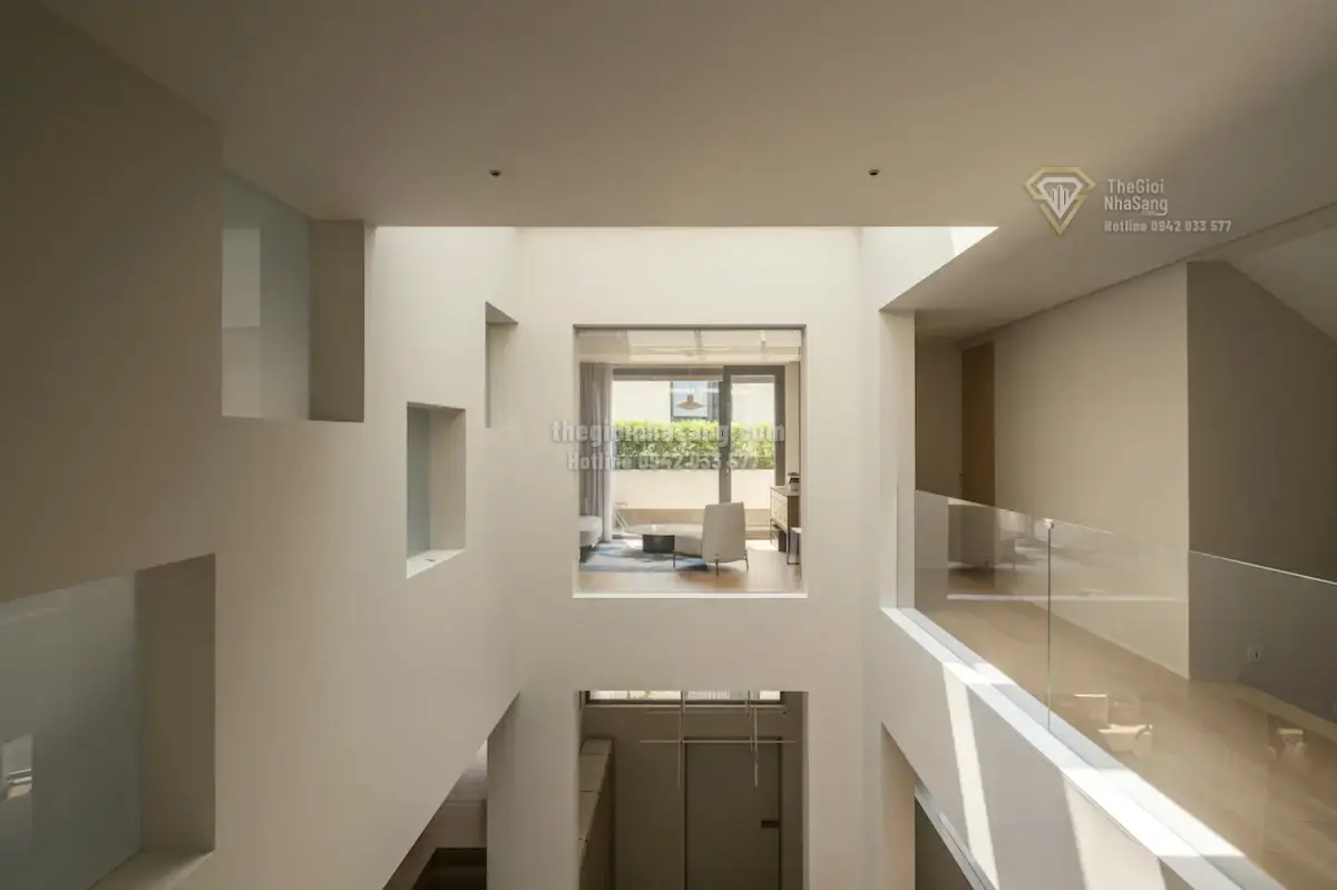 Thiết Kế Nhà 600m2 Tại Bắc Kinh: Giếng Trời Và Hệ Cửa Sổ Tối Ưu Ánh Sáng Tự Nhiên