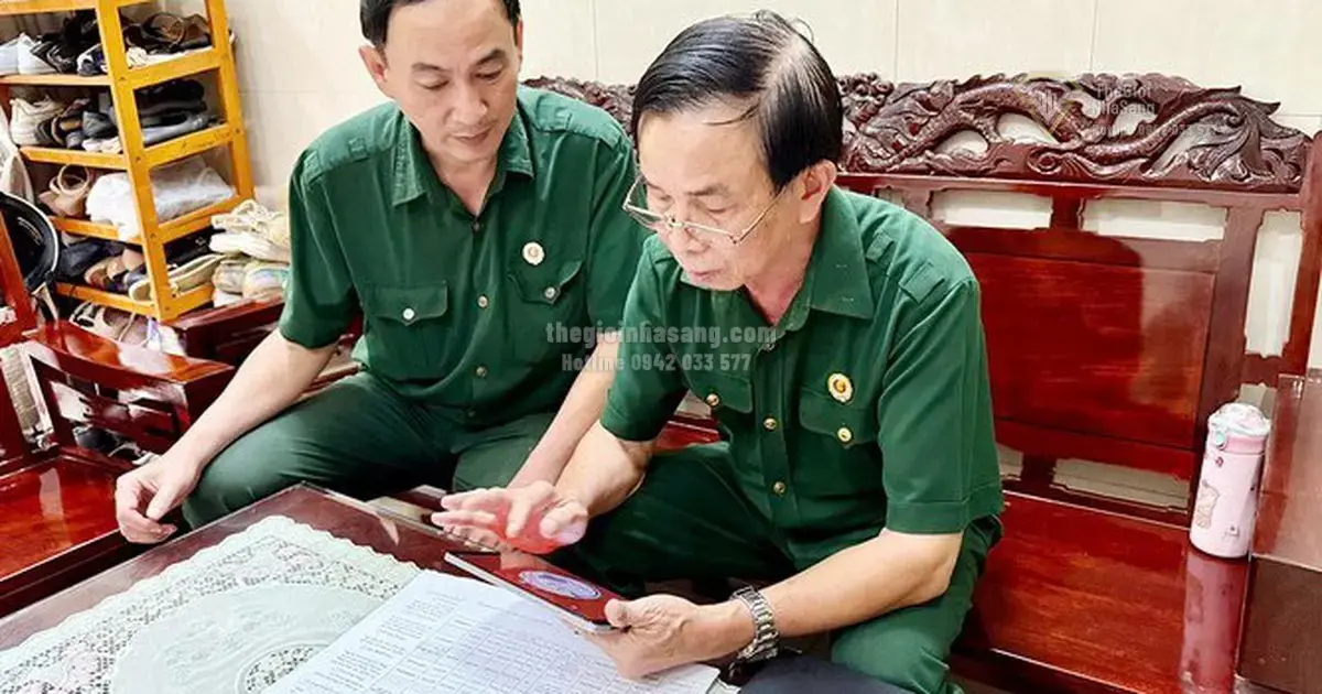 Thủ tục cấp lại hiện vật khen thưởng và ảnh hưởng đến tâm lý đầu tư bất động sản tại Việt Nam