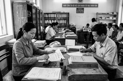 Thủ tục cấp sổ đỏ khi mua đất có giấy ủy quyền thiếu chữ ký: Những điểm cần lưu ý cho nhà đầu tư bất động sản