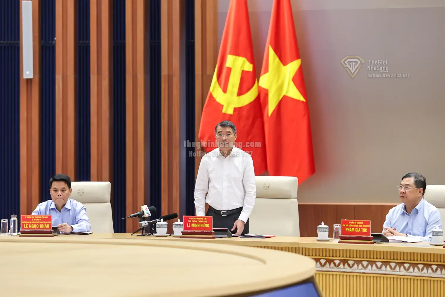 Thúc đẩy phát triển nhà ở cho thuê quy mô lớn tại 5 địa phương trọng điểm: Cơ hội và thách thức cho thị trường bất động sản Việt Nam đến 2030