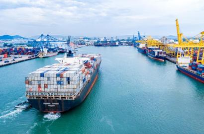 Thương mại Việt Nam 2021 và Tác Động Đến Thị Trường Bất Động Sản: Triển Vọng Phát Triển Bền Vững