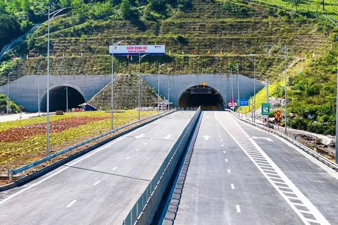 Tiến Độ Thông Xe Các Dự Án Cao Tốc Trọng Điểm Dịp 30/4: Cơ Hội Mới Cho Thị Trường Bất Động Sản Vùng Ven