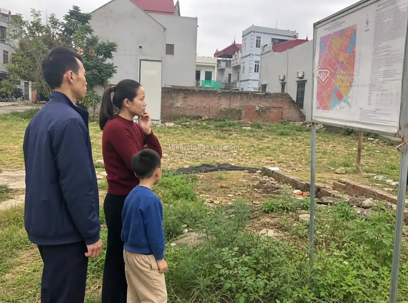 Tính Tiền Sử Dụng Đất Khi Cấp Sổ Đỏ Đất Lấn Chiếm: Những Quy Định Mới Năm 2024 Và Ảnh Hưởng Đến Thị Trường Bất Động Sản