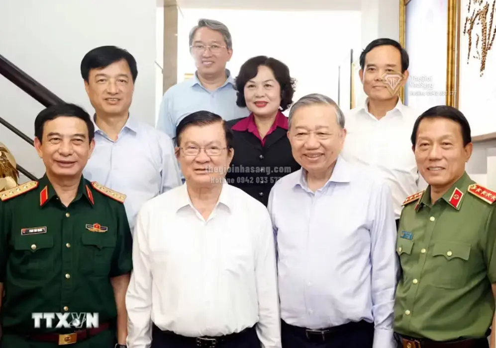 Tổng Bí thư, Chủ tịch nước thăm nguyên lãnh đạo Đảng: Tín hiệu tích cực cho ổn định chính trị và phát triển bền vững thị trường bất động sản Việt Nam