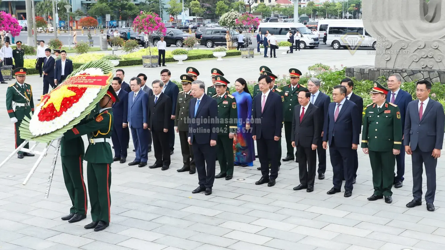 Tổng Bí thư, Chủ tịch nước Tô Lâm dâng hương tưởng niệm tại Đà Nẵng: Tín hiệu vững bền cho thị trường bất động sản khu vực miền Trung