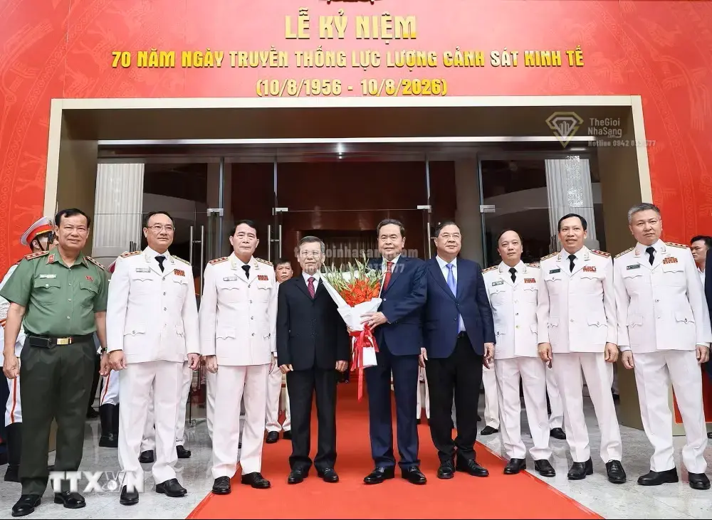 Vai trò then chốt của lực lượng Cảnh sát kinh tế trong bảo vệ môi trường đầu tư và phát triển bền vững tại Việt Nam