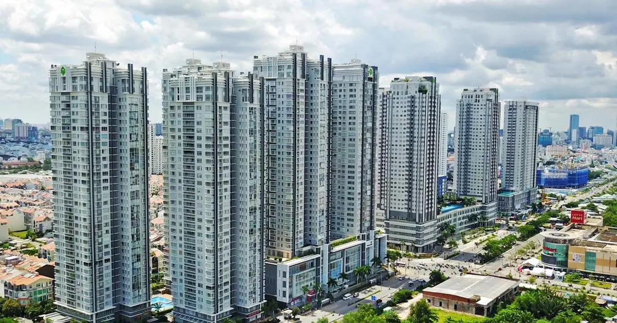 Vì sao căn hộ của Phó Chủ tịch Hiệp hội bất động sản TPHCM bị cắt nước 8 tháng?