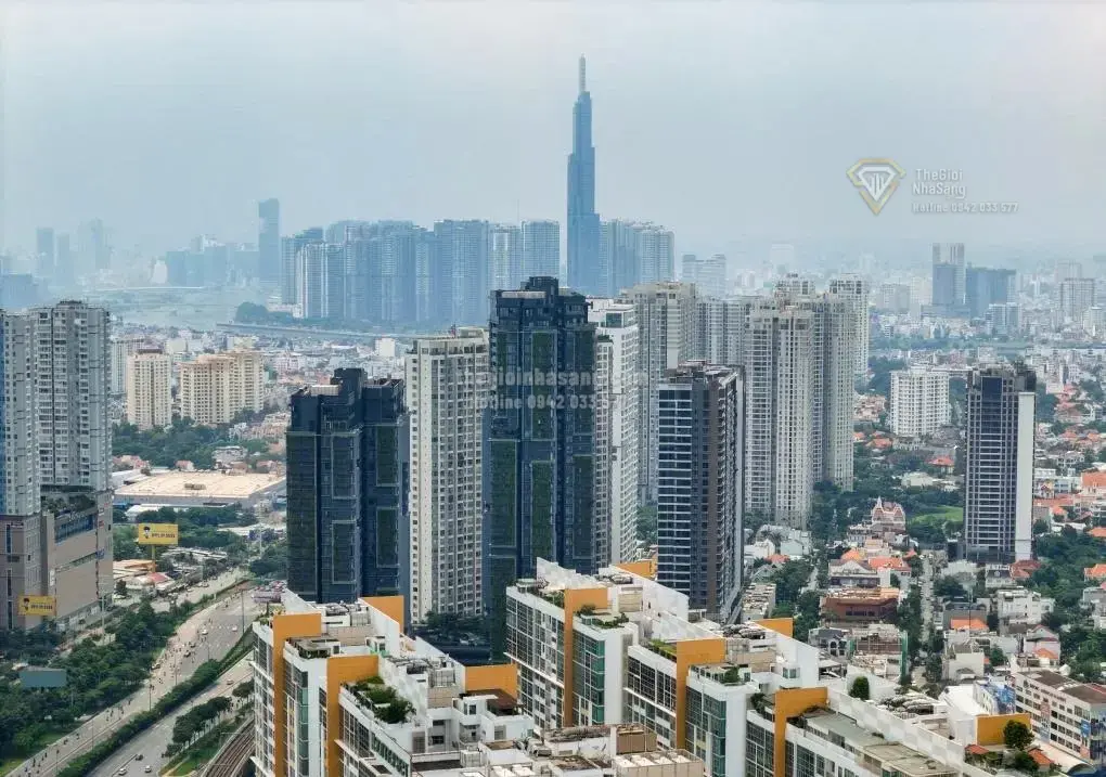 Việt Nam 40 Năm Đổi Mới: Cơ Hội và Thách Thức Cho Thị Trường Bất Động Sản Trong Giai Đoạn Phát Triển Mới