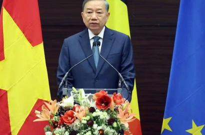 Việt Nam và EU: Định Hình Quan Hệ Chiến Lược Mới Tác Động Tích Cực Đến Thị Trường Bất Động Sản Cao Cấp