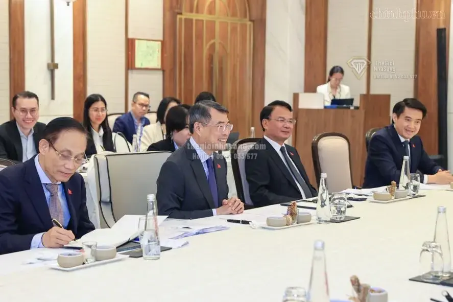 Việt Nam và WTO: Nền tảng vĩ mô vững chắc thúc đẩy thị trường bất động sản cao cấp phát triển bền vững