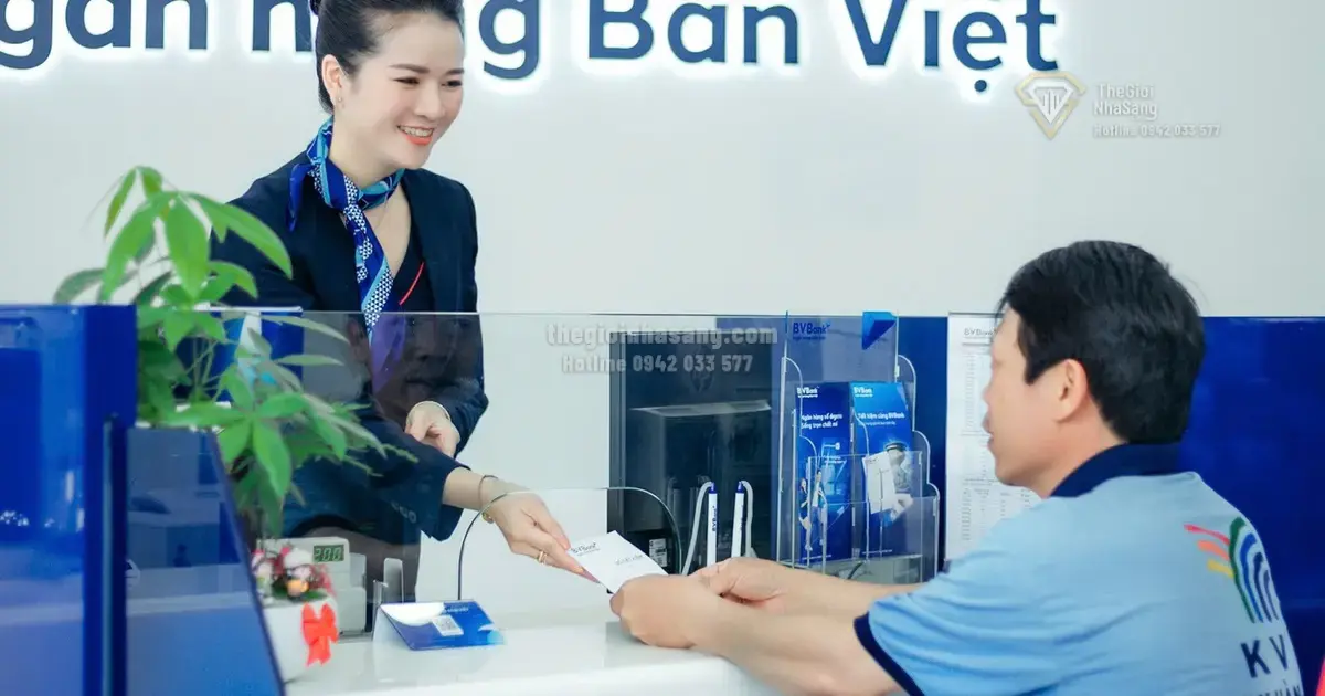 Xu hướng giảm lãi suất ngân hàng và tác động đến thị trường bất động sản cao cấp năm 2026