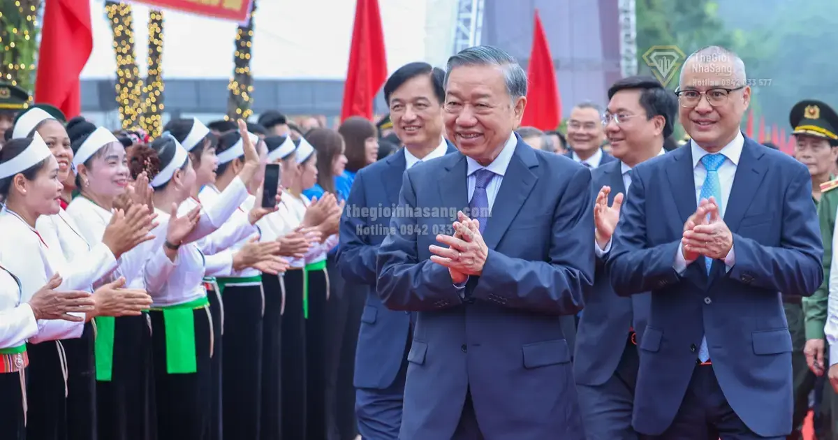 Ý nghĩa Tượng đài Bác Hồ với ngày hội non sông tại Đền Hùng và tác động đến phát triển đô thị vùng Đất Tổ