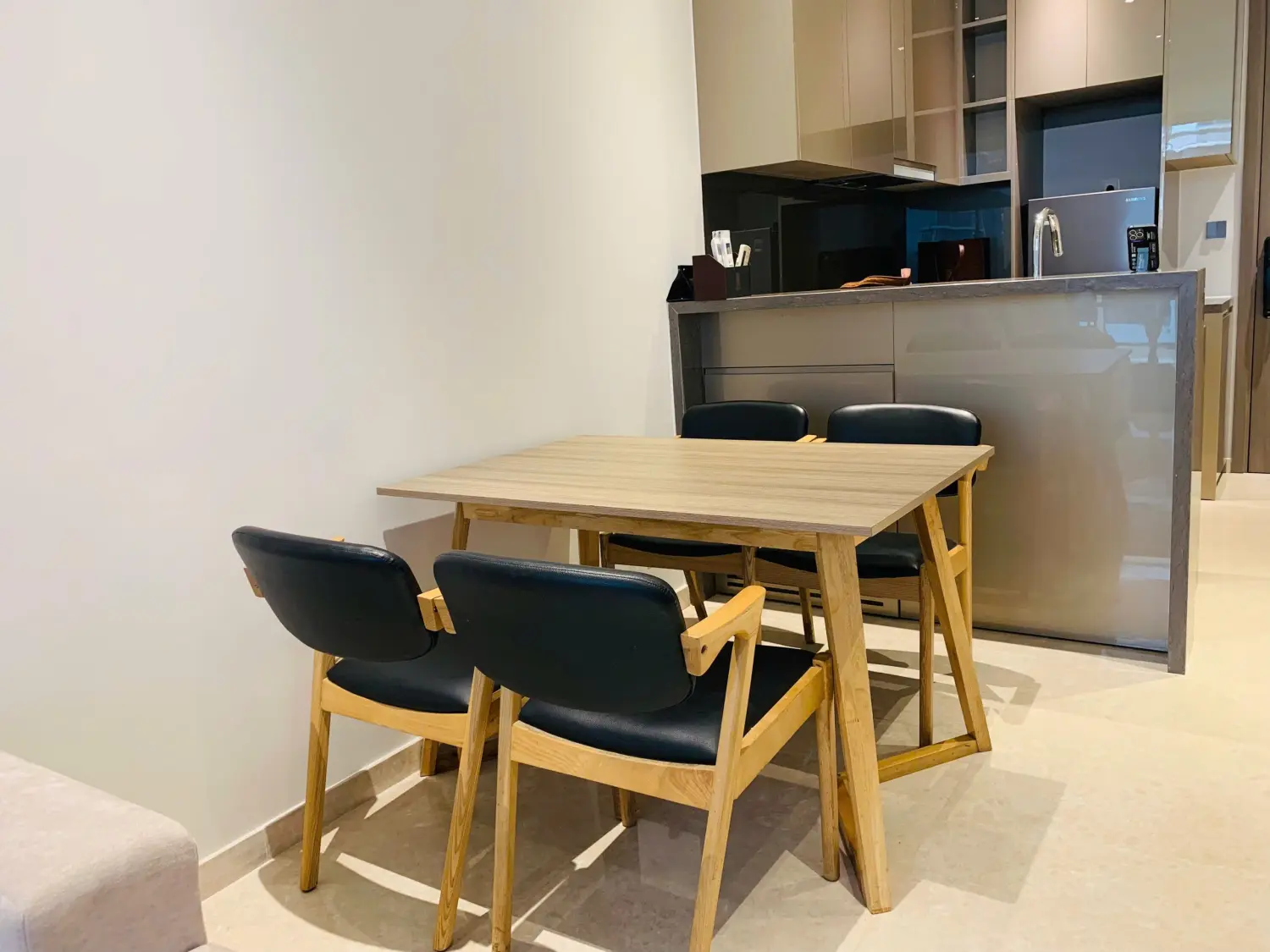 Bán Căn Hộ 1PN The MarQ Quận 1 - Thiết Kế Sang Trọng, Vị Trí Đắc Địa