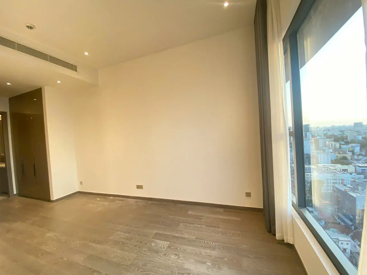 Bán Căn Hộ The MarQ Quận 1, 3PN, View Landmark 81, Giá Tốt Nhất!